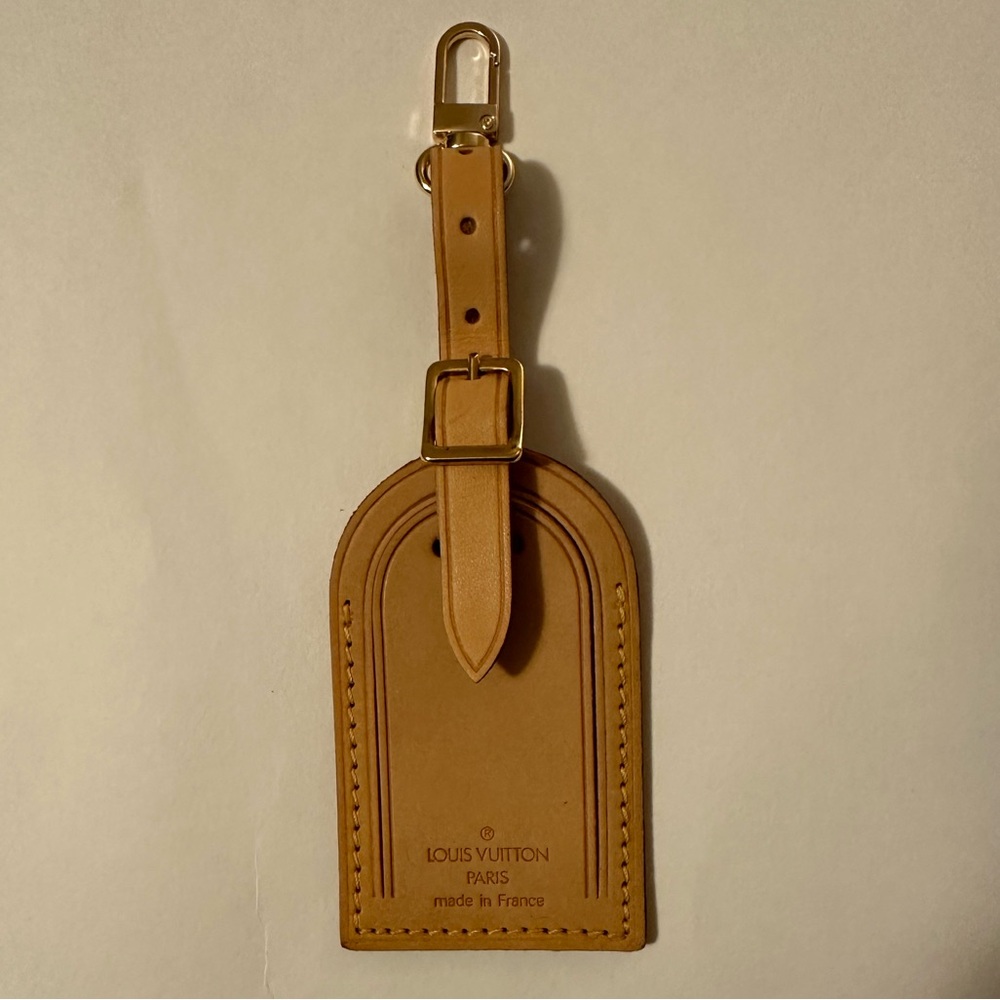 Louis Vuitton Luggage Tag with clip | Excellent Condition | Authentic+FREE gift